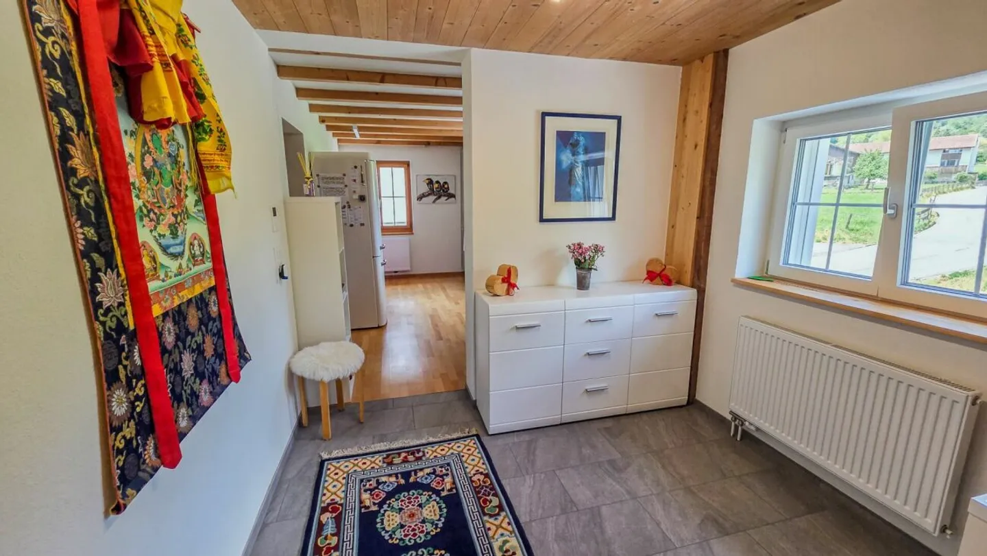 Charmanter 3½-Zimmer-Hausteil mit Hobbyraum - umfassend saniert, mit idyllischem Aussenbereich - Foto 6 von 13
