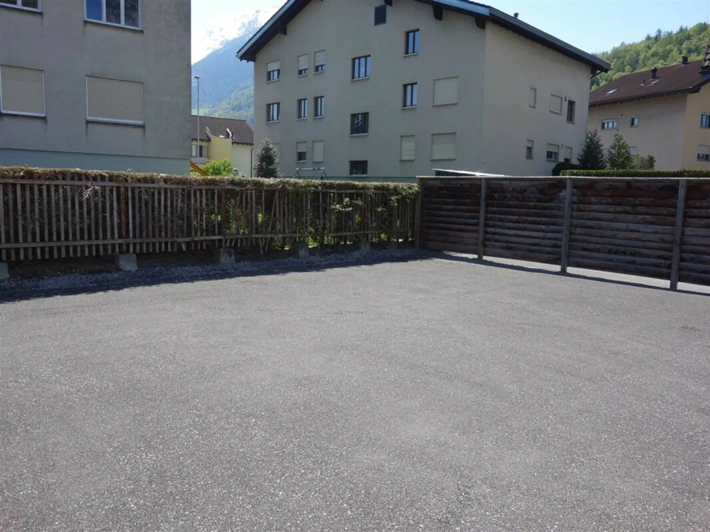 Rental property 400m², Bahnweg 67 - CHF 450.-, versatile use, no car trade - Photo 5 of 6