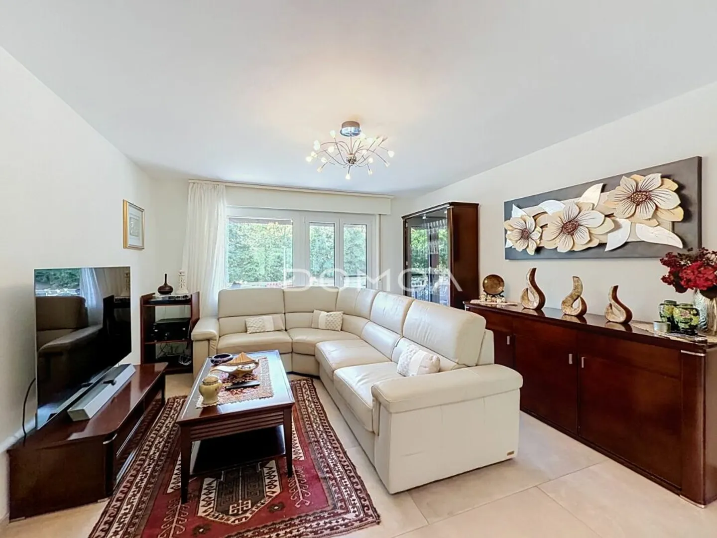 Magnificent 5.5 rooms 114 m2 fully renovated in Villars-sur-Glâne - Photo 3 of 13