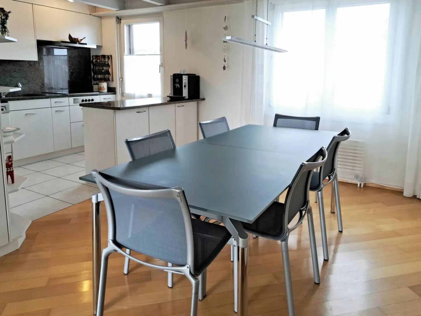 Stylish living with a view: 5.5-room maisonette penthouse in Weinfelden - Photo 6 of 12