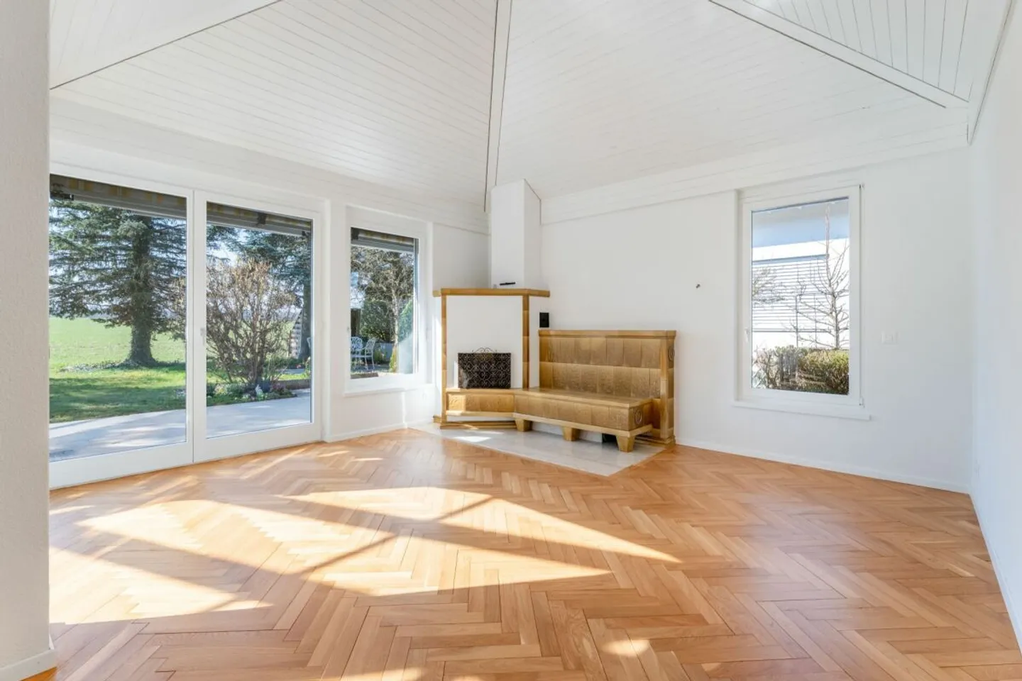 Einfamilienhaustraum mit Wintergarten an der Landwirtschaftszone - Photo 5 of 13