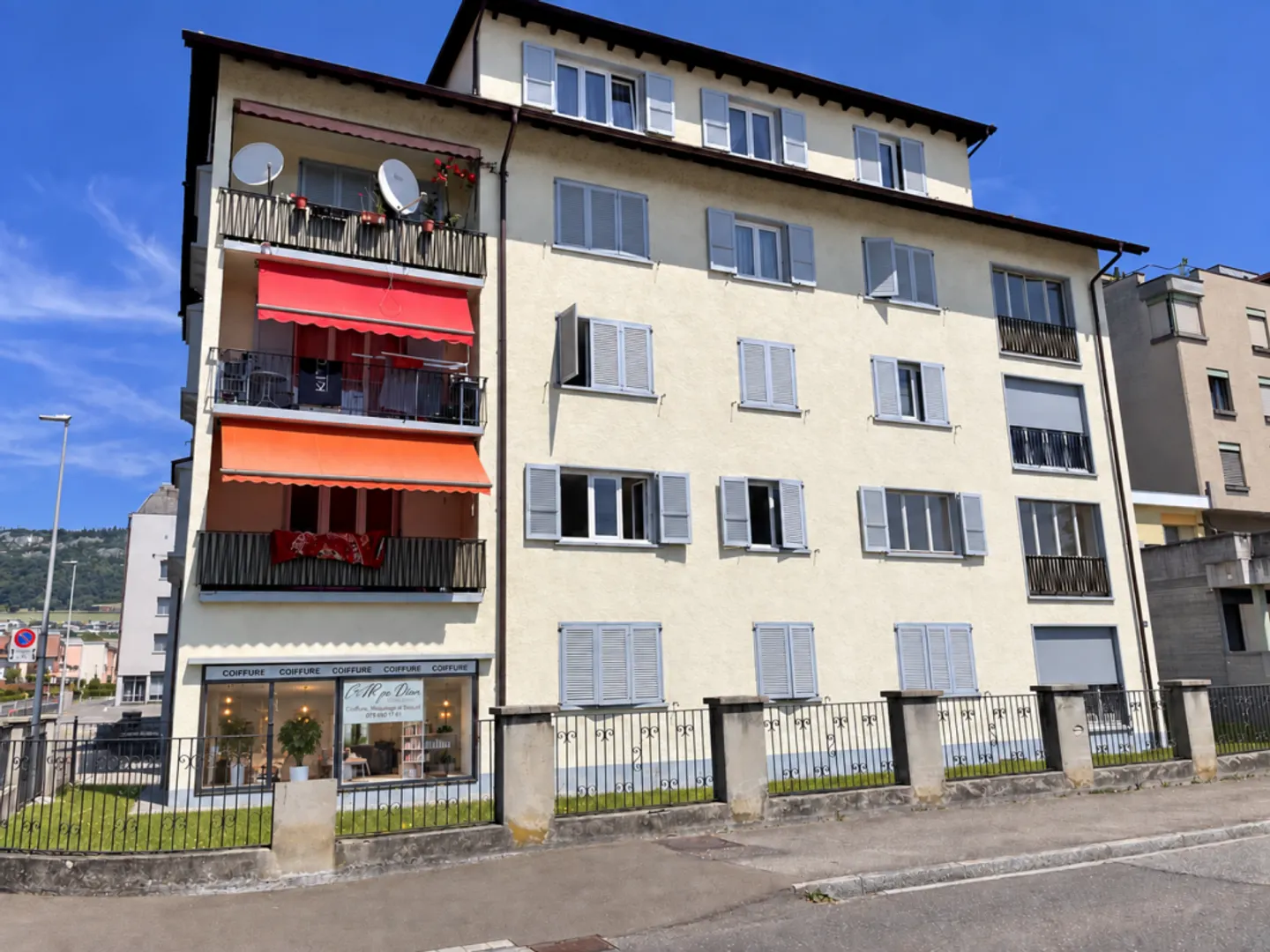 Ufficio o locale commerciale in affitto a Delémont - Route de Moutier 89 - Foto 2 di 4