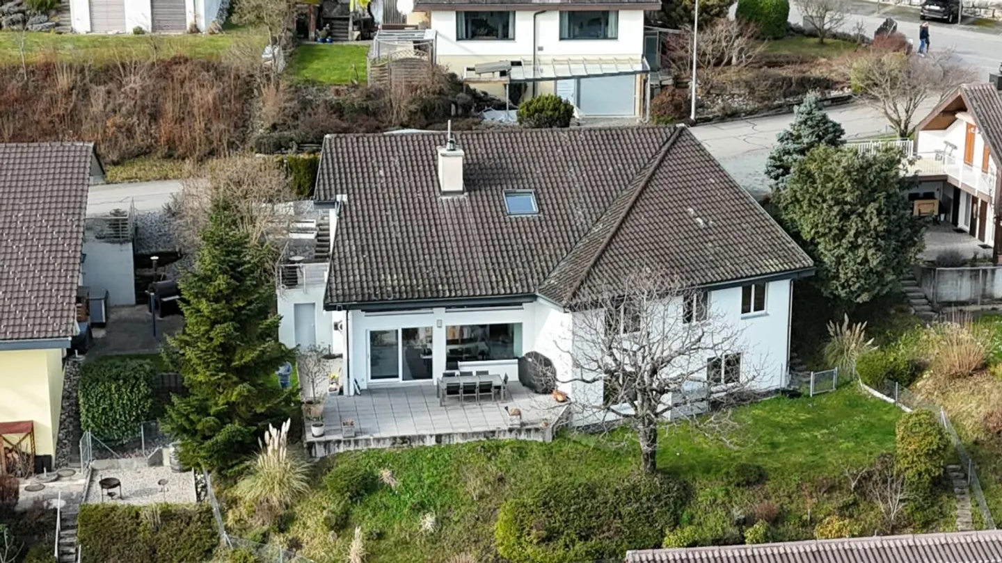 Maison individuelle dans un emplacement exclusif à Grenchen - Photo 1 sur 5