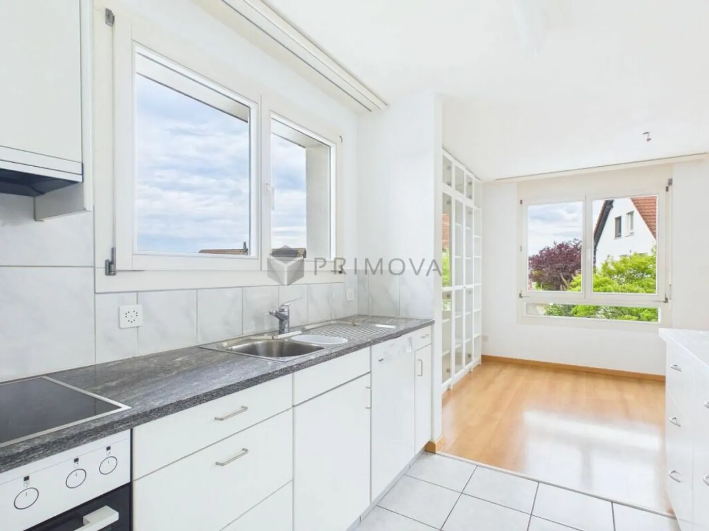 A Maisonette Dream with Many Extras - Photo 4 of 11