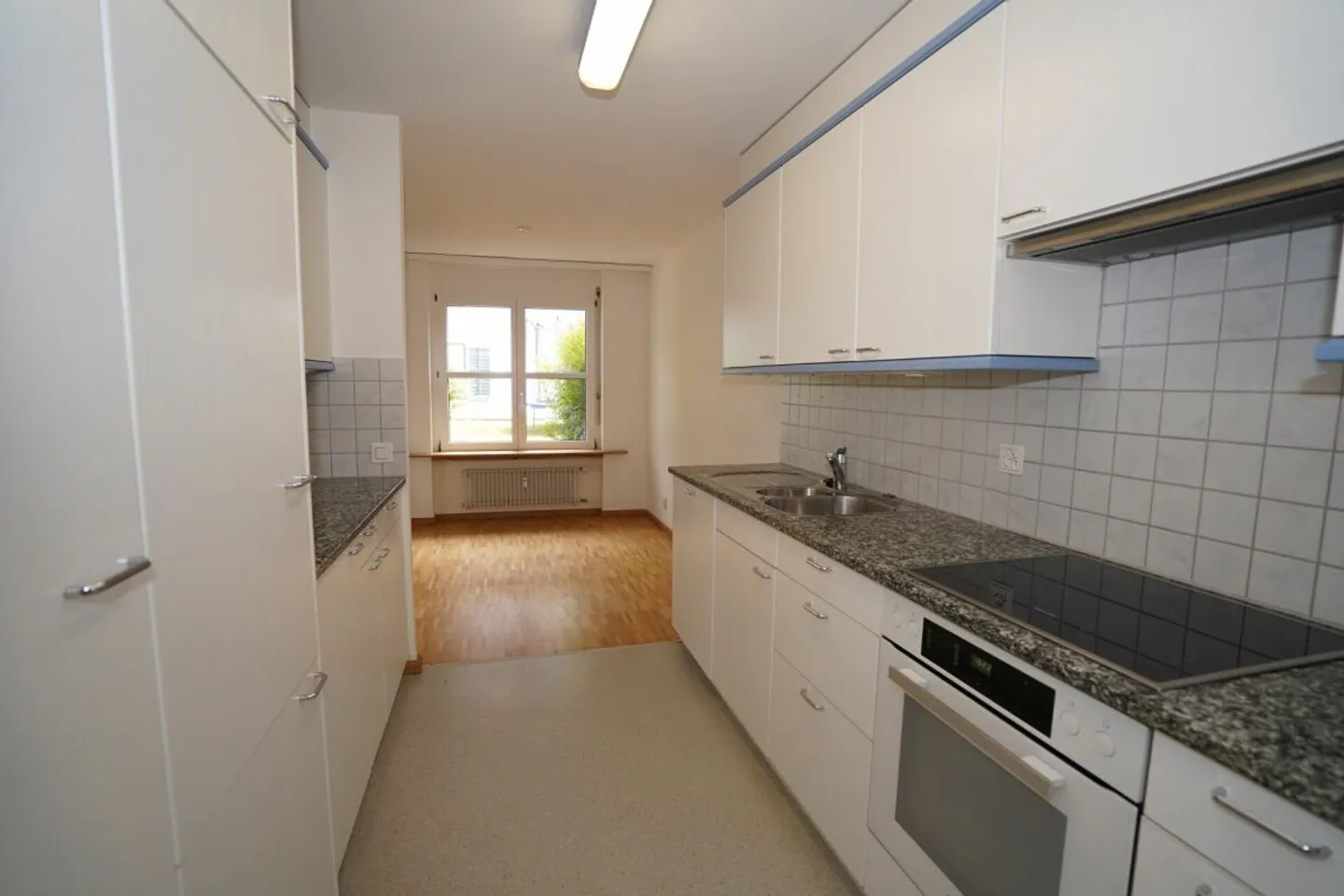 Appartamento giardino 3,5 stanze con molta privacy - Foto 5 di 9
