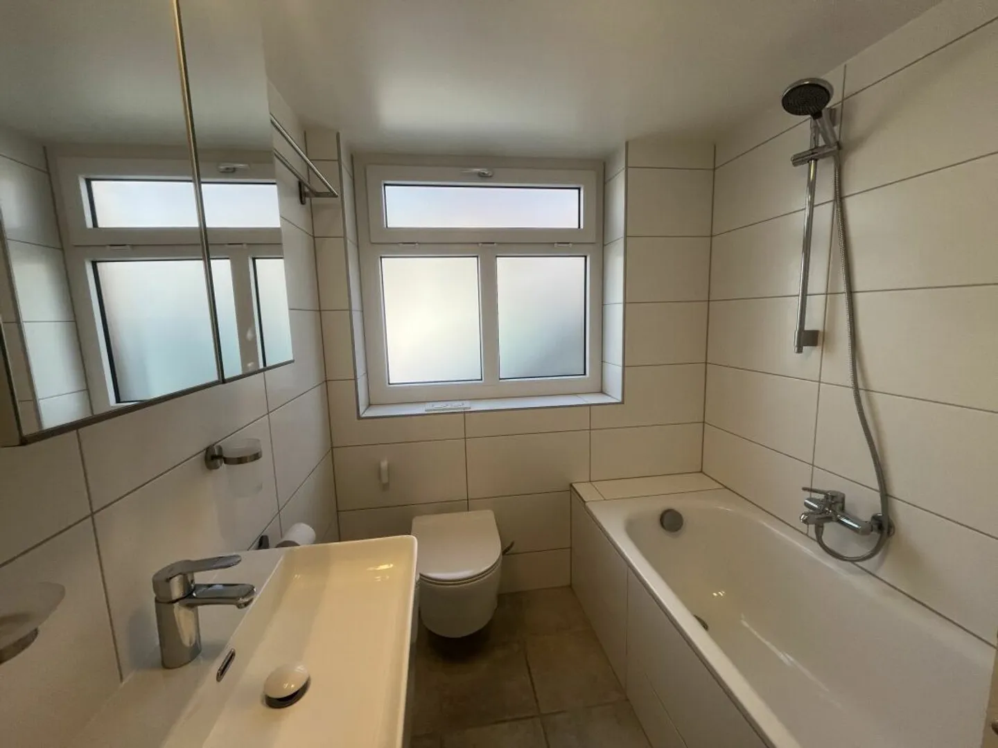 Appartement Rénové au Village - Photo 7 sur 9