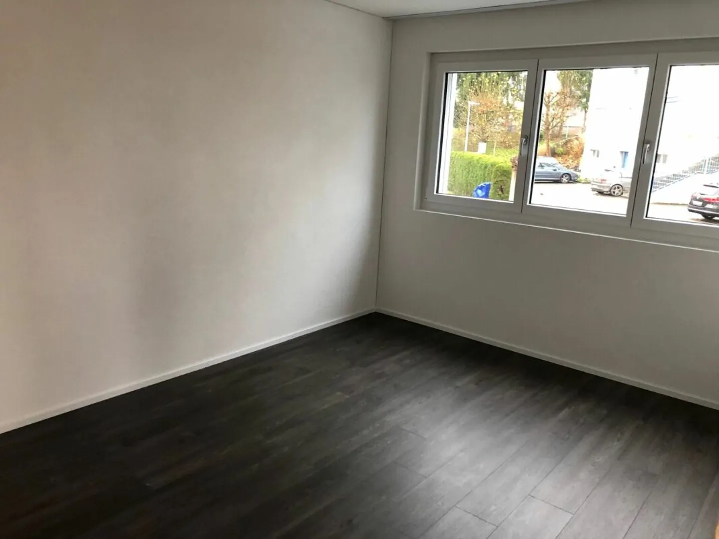 Modernes 3.5 Zimmer Apartment - Foto 4 von 8
