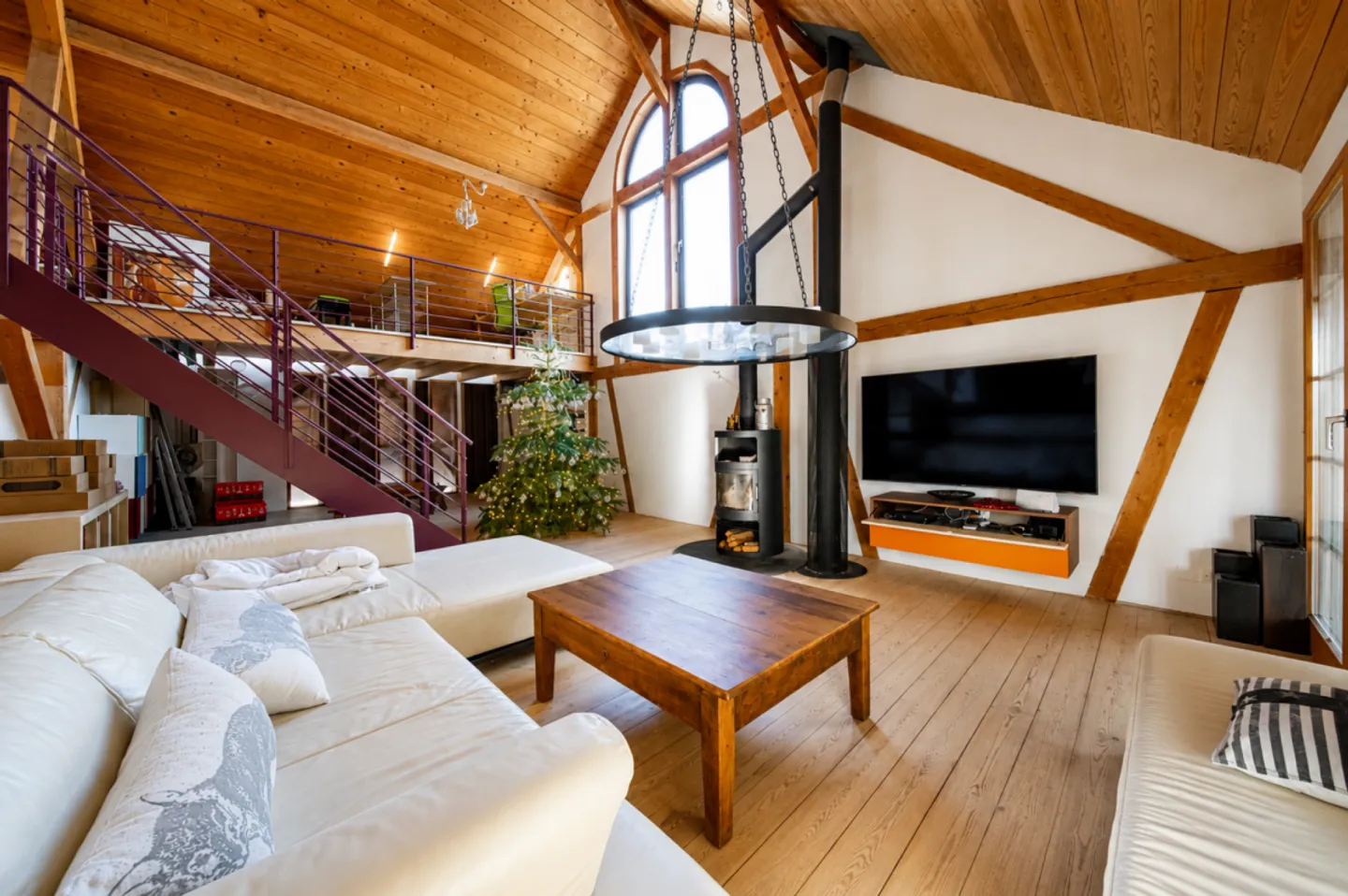 Charmante maison de ville de 7 pièces avec 220 m² de surface habitable à Rickenbach ZH - Photo 12 sur 13