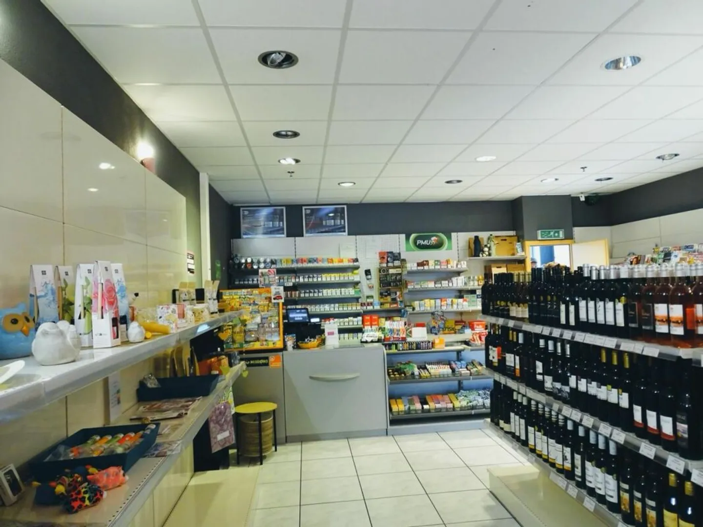 Magasin dans un centre commercial - Photo 3 sur 4