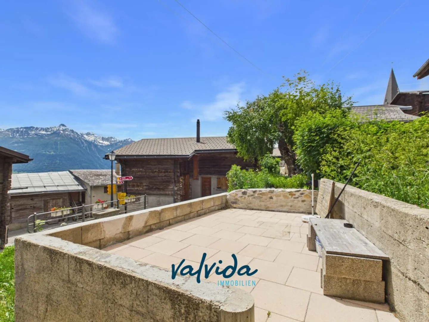 Incantevole appartamento di 2.5 locali a Jeizinen (comune di Gampel-Bratsch) - Foto 1 di 10