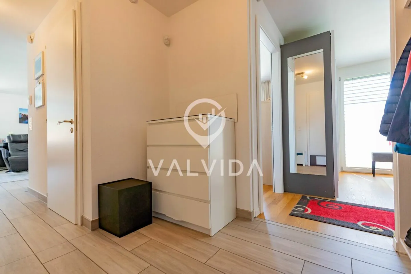 Moderne 5.5-Zimmerwohnung mit Wintergarten und hochwertiger Ausstattung - Foto 11 von 13