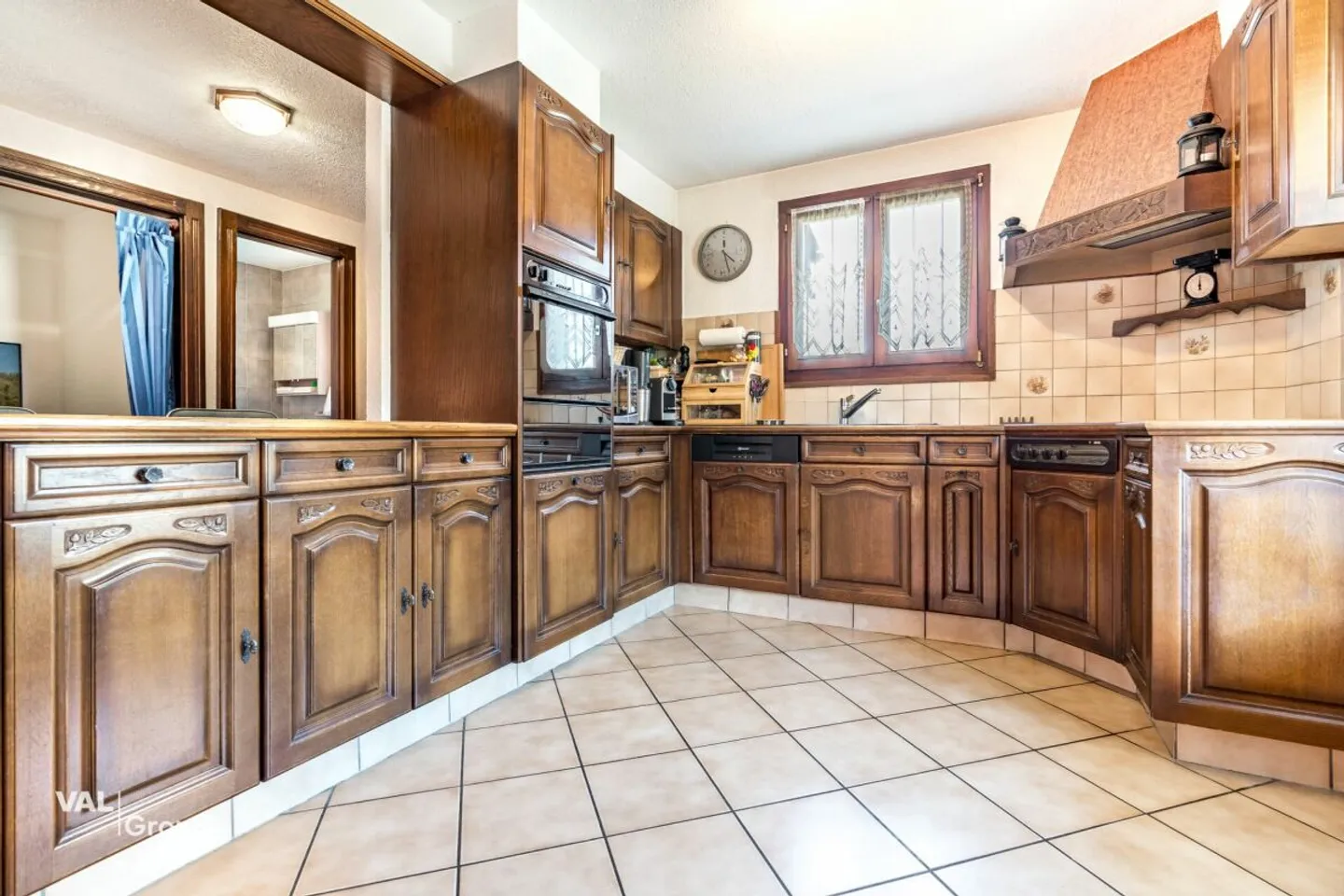 Accogliente casa con giardino, garage doppio e dependance - Foto 4 di 13
