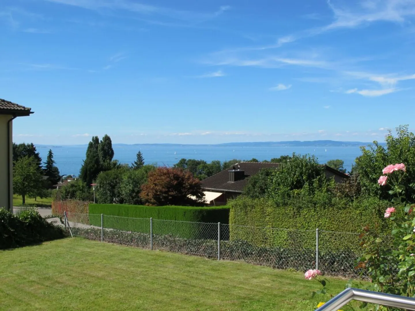 Geräumige Wohnung mit Seeblick - Foto 2 von 13
