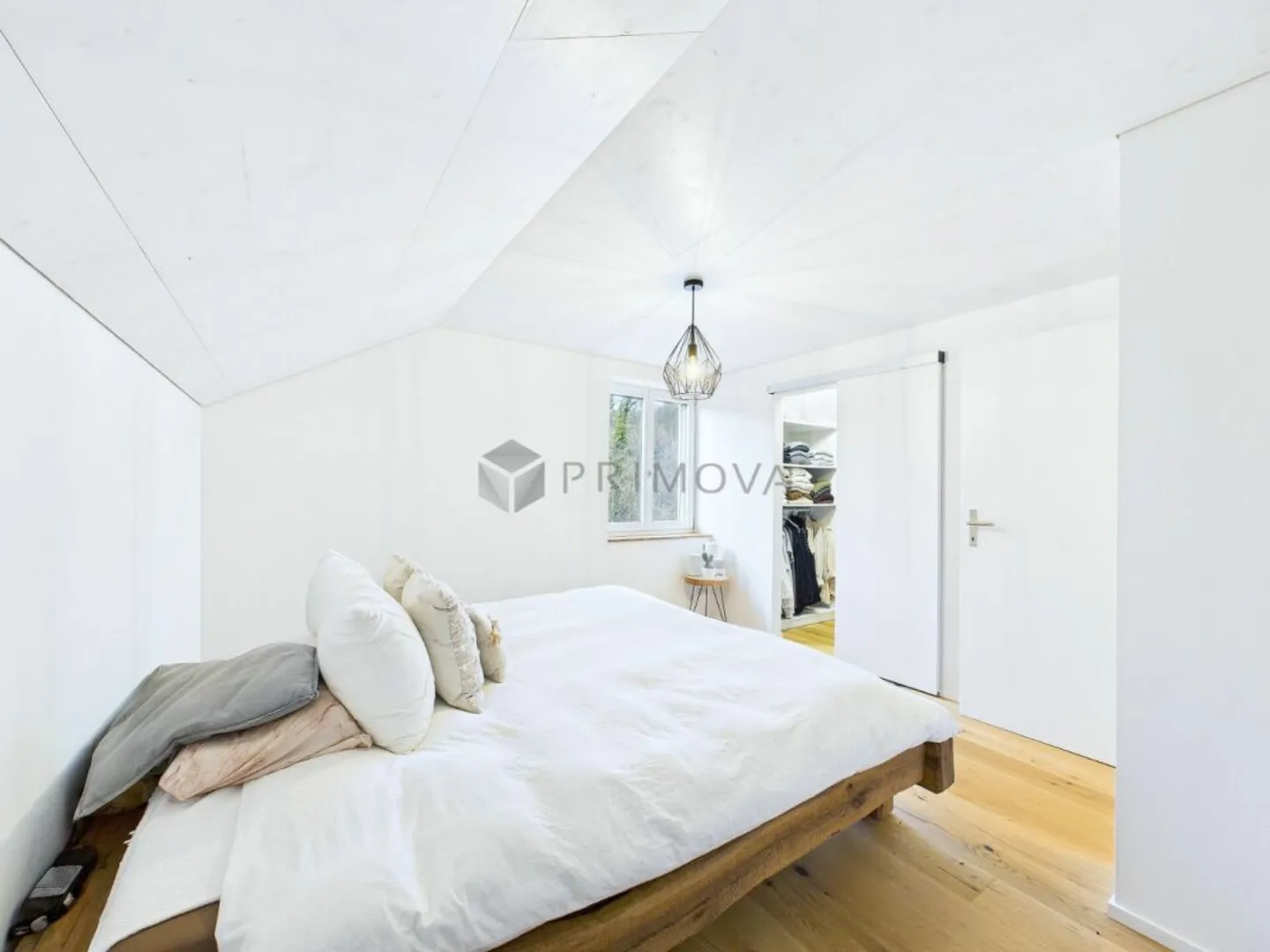 Charming Family Home by the Forest - Photo 7 of 13