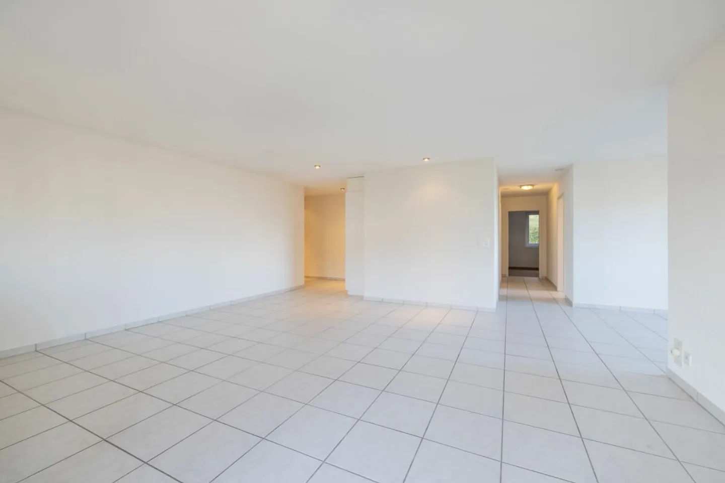 Geräumige Wohnung in ruhiger Lage - Foto 4 von 13