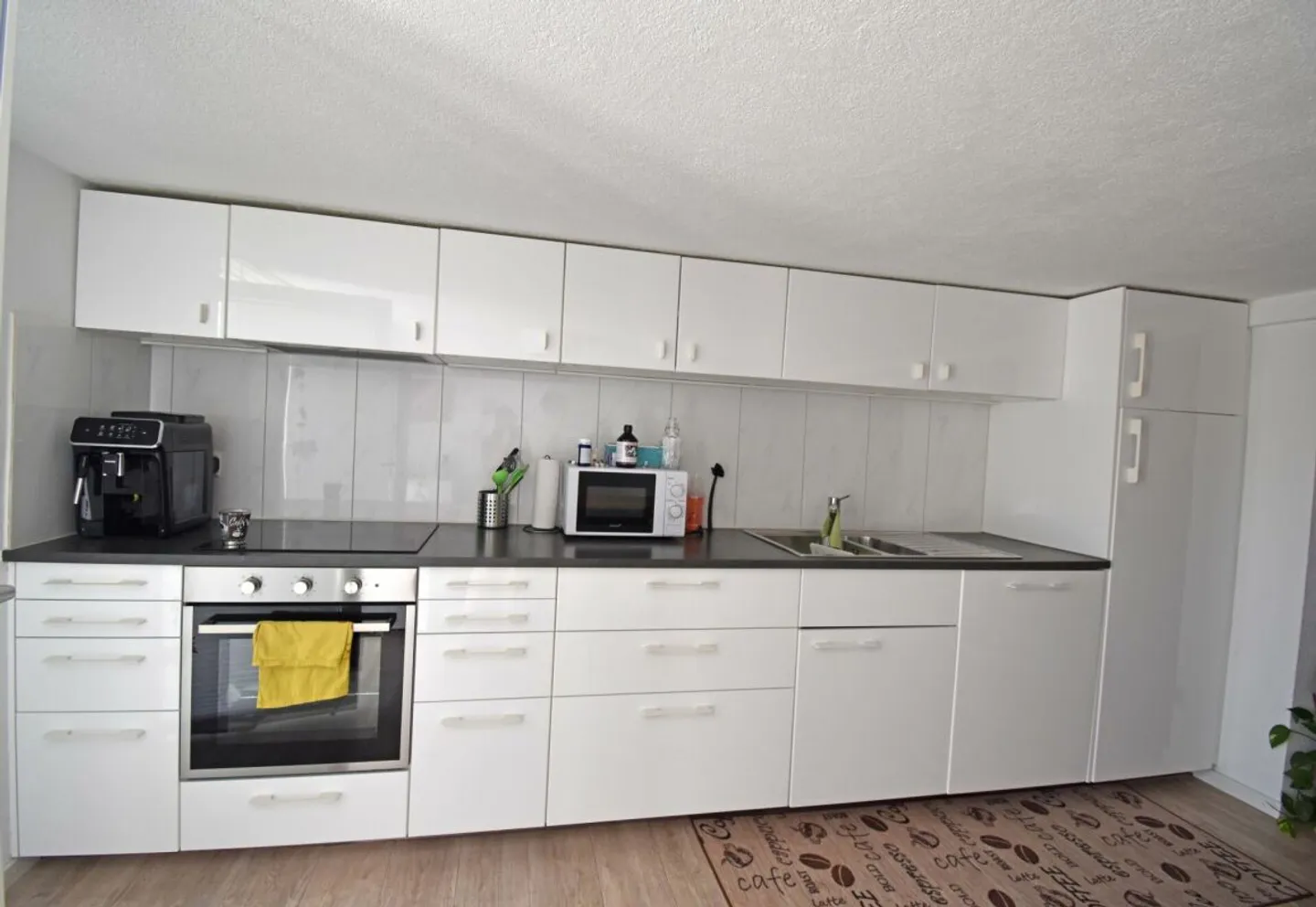 Wohn- und Geschäftshaus an zentraler Lage - Foto 4 von 13