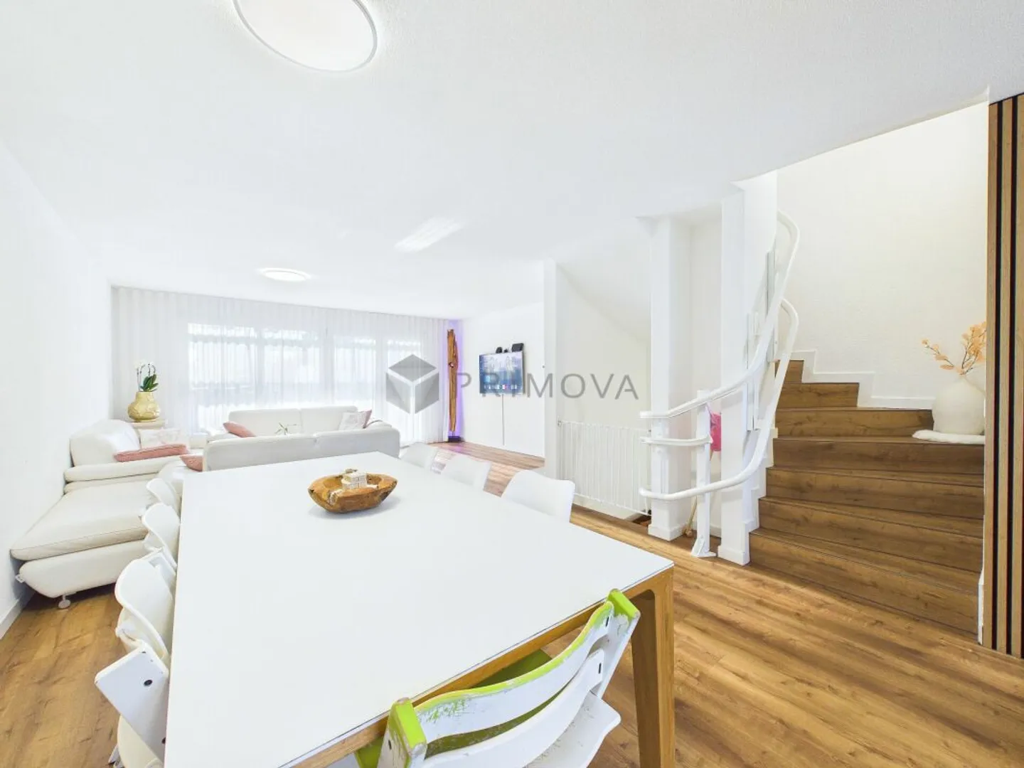 Renoviertes Reihenhaus mit Garten - Foto 3 von 13