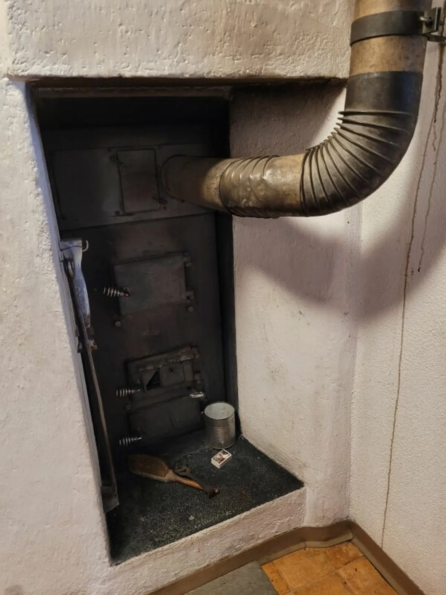 Wohnhaus mit Werkstatt und Stall in 7458 Mon (GR) - Photo 12 of 13