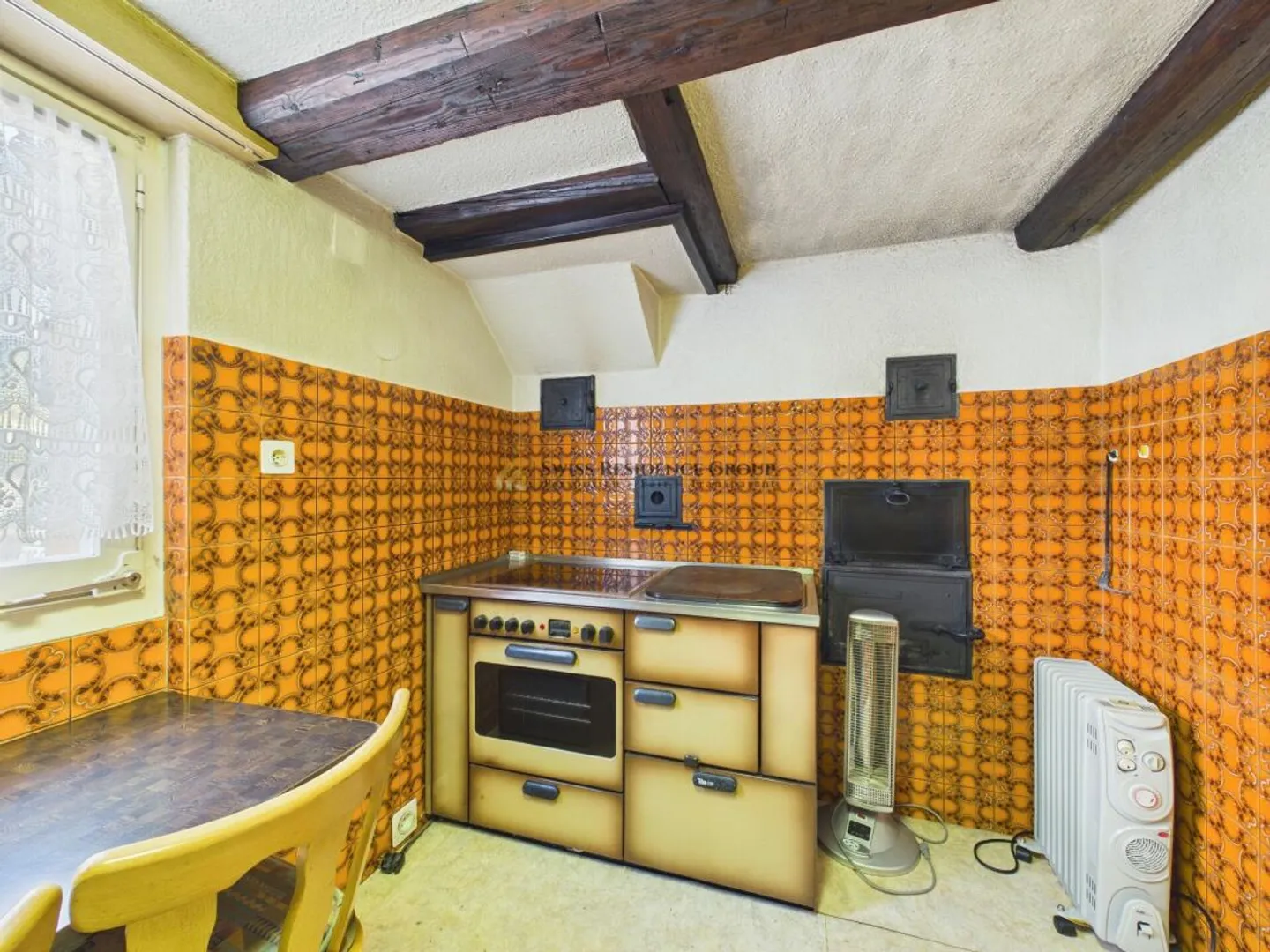 A Home with Character - Plenty of Space, Private Garden and Great Potential - Photo 5 of 13