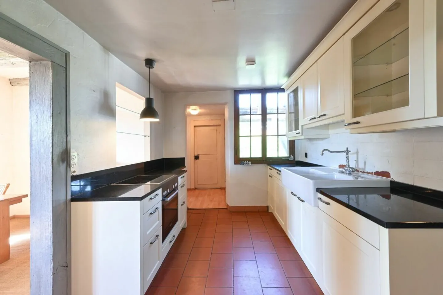 Charmantes Freistehendes Haus mit Wohnung - Foto 12 von 13