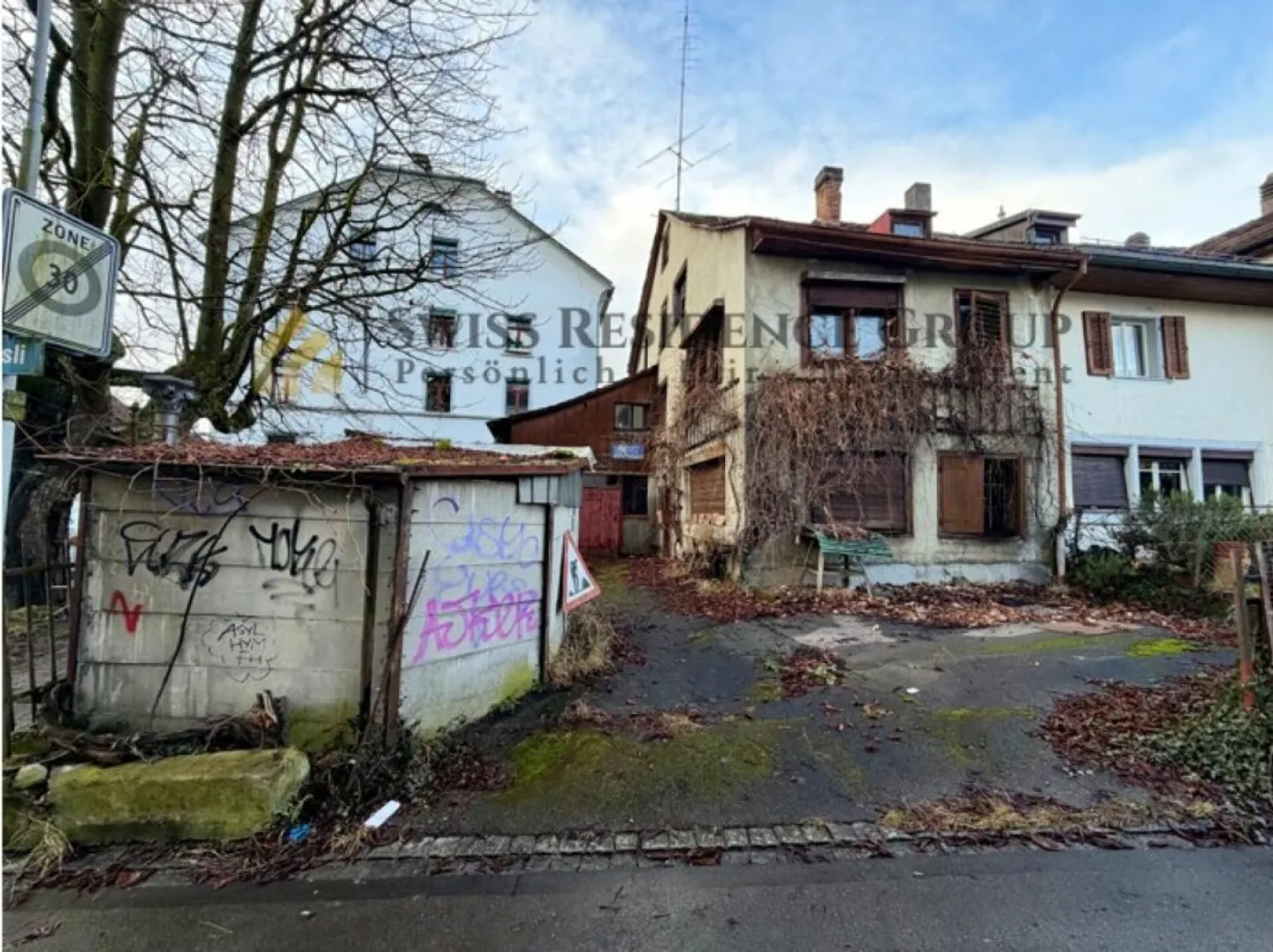 Ein Zuhause zum Neuerschaffen! Reiheneckhaus mit bewilligtem Projekt in Zürich-Höngg! - Photo 4 of 4