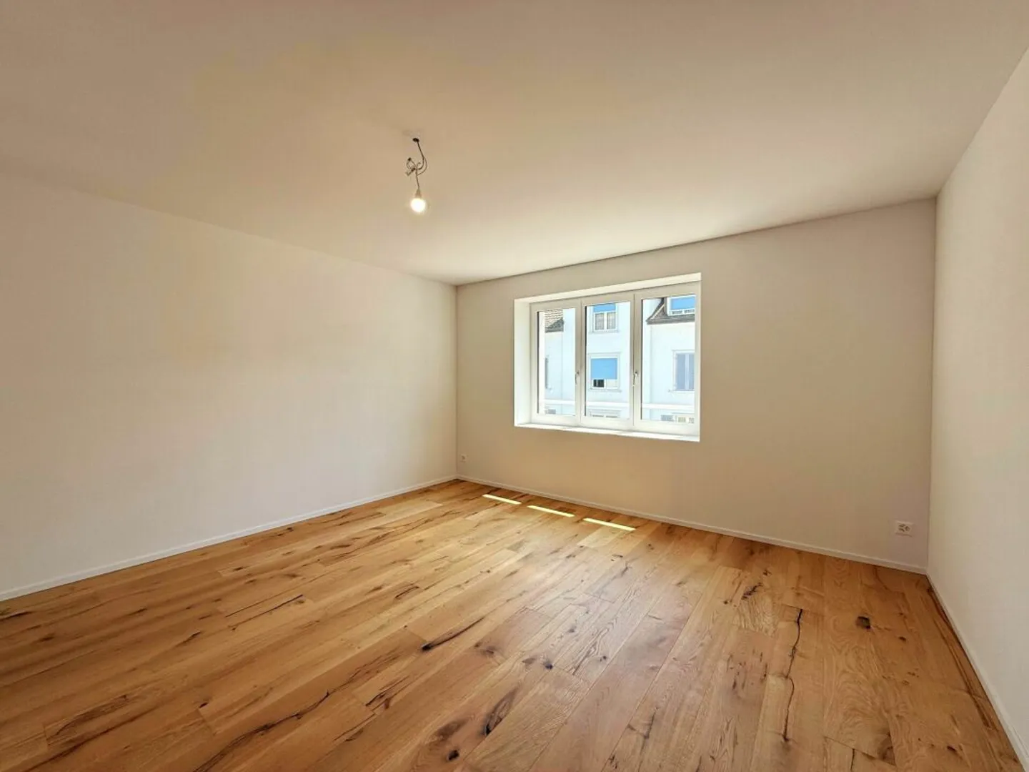 Komplettsanierte 4.5-Zi. Parterrewohnung inmitten von Romanshorn - Foto 5 von 9