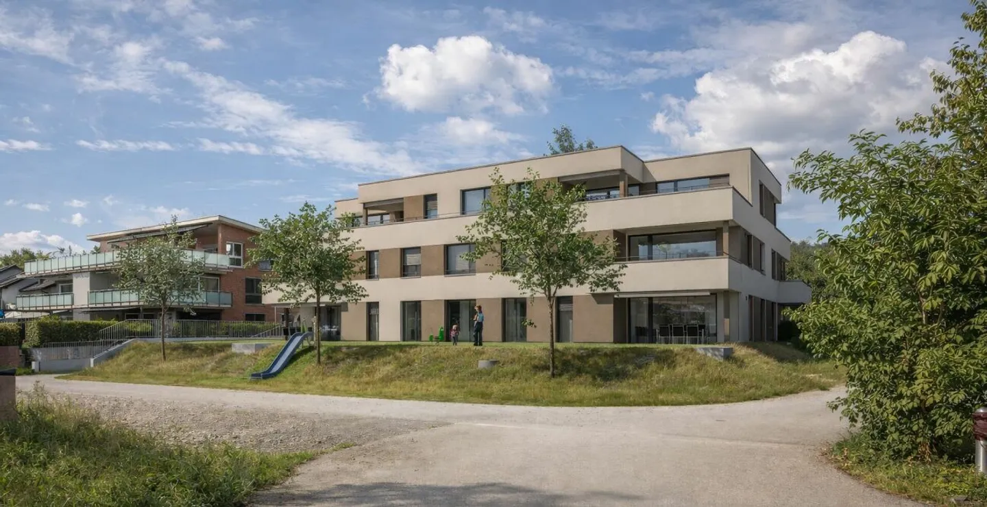 First rental: Modern living - just a few steps from Dagmersellen train station - Photo 1 of 1