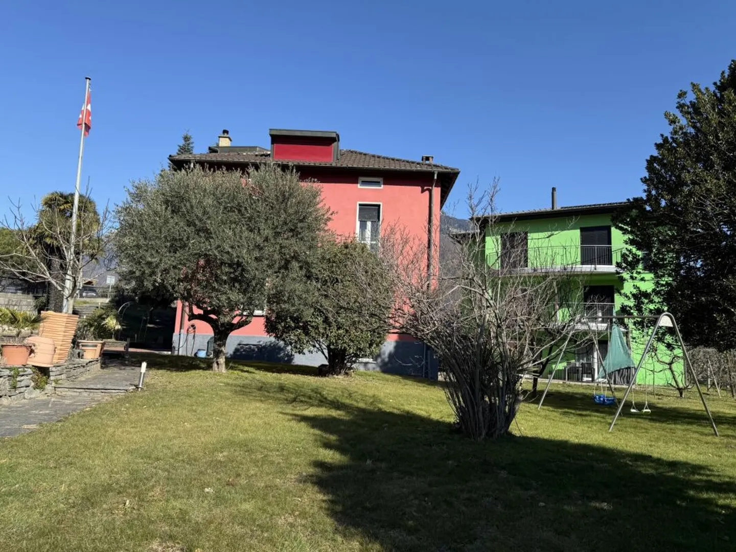 Casa storica a Gorduno - Foto 2 di 13