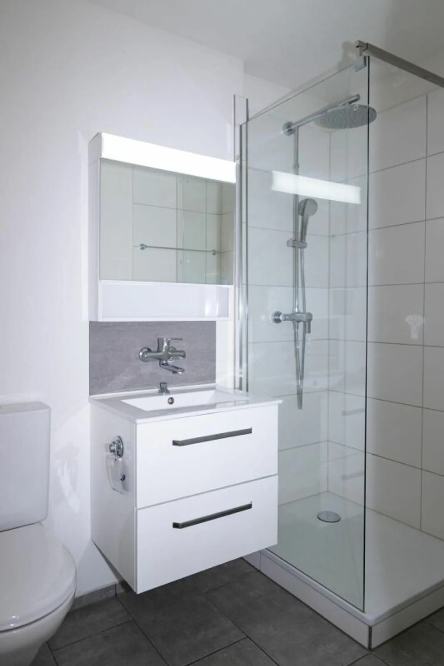 Modernes 3.5-Zimmer-Apartment - Foto 8 von 9
