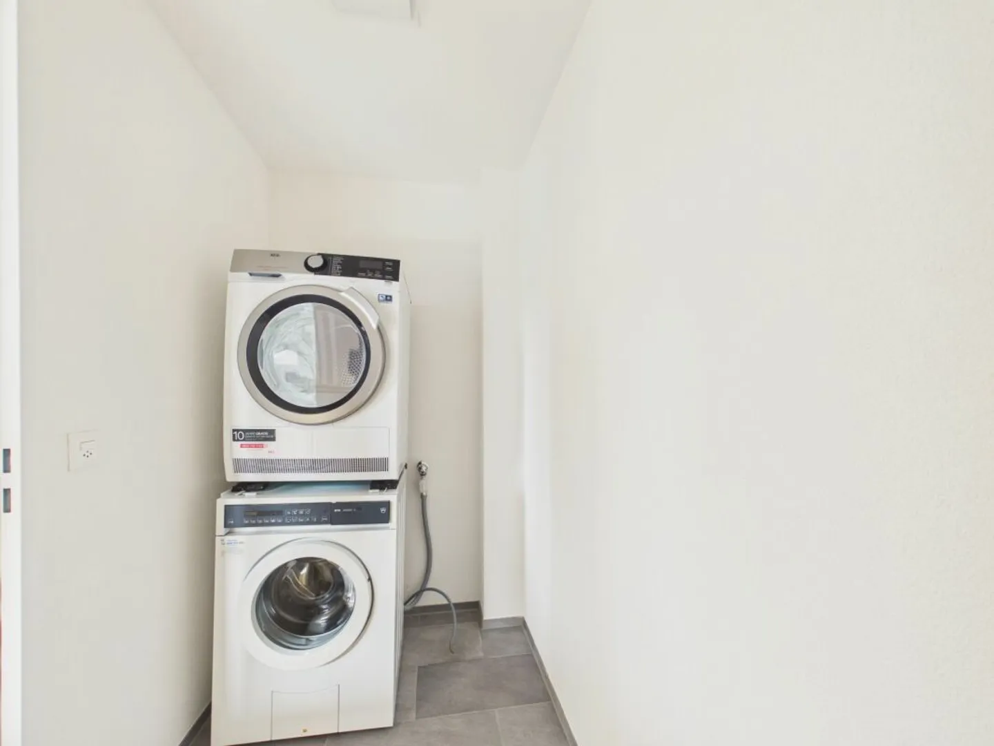 Moderne Wohnung mit zwei Balkonen - Foto 13 von 13