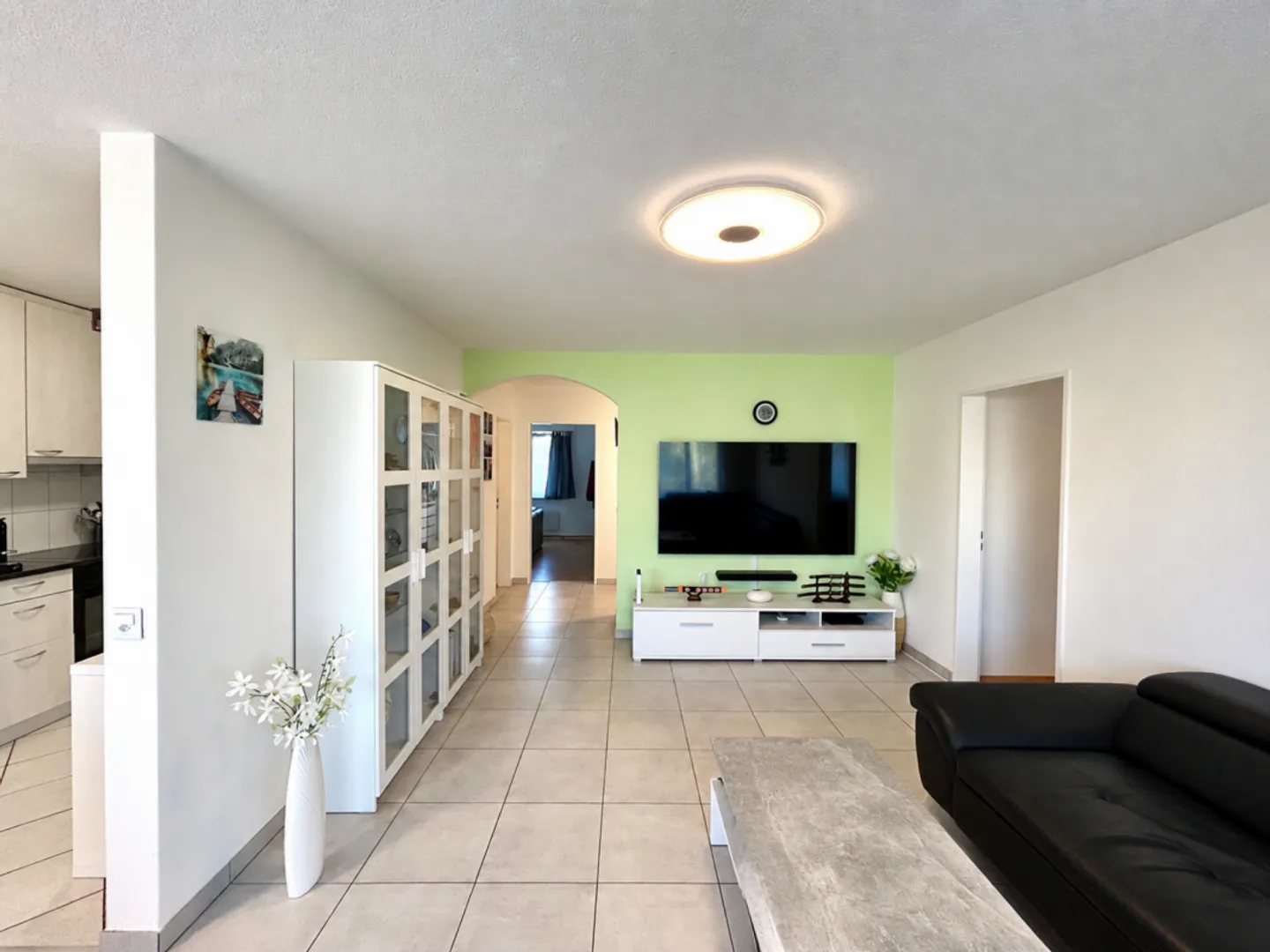 Family-friendly 4.5-room condominium! - Photo 1 of 11