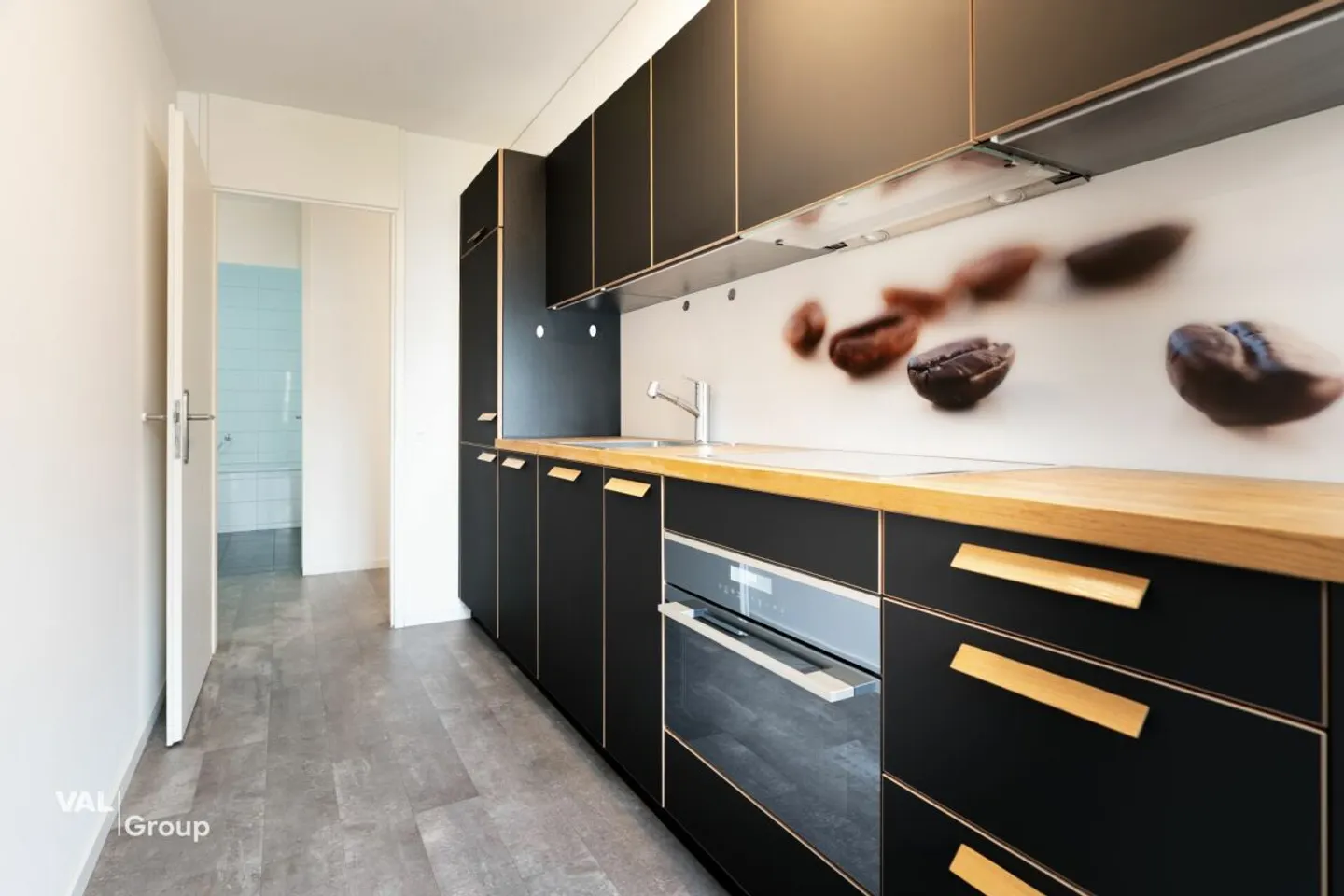 Modern 2.5-room apartment in central location of Visp - Photo 4 of 10