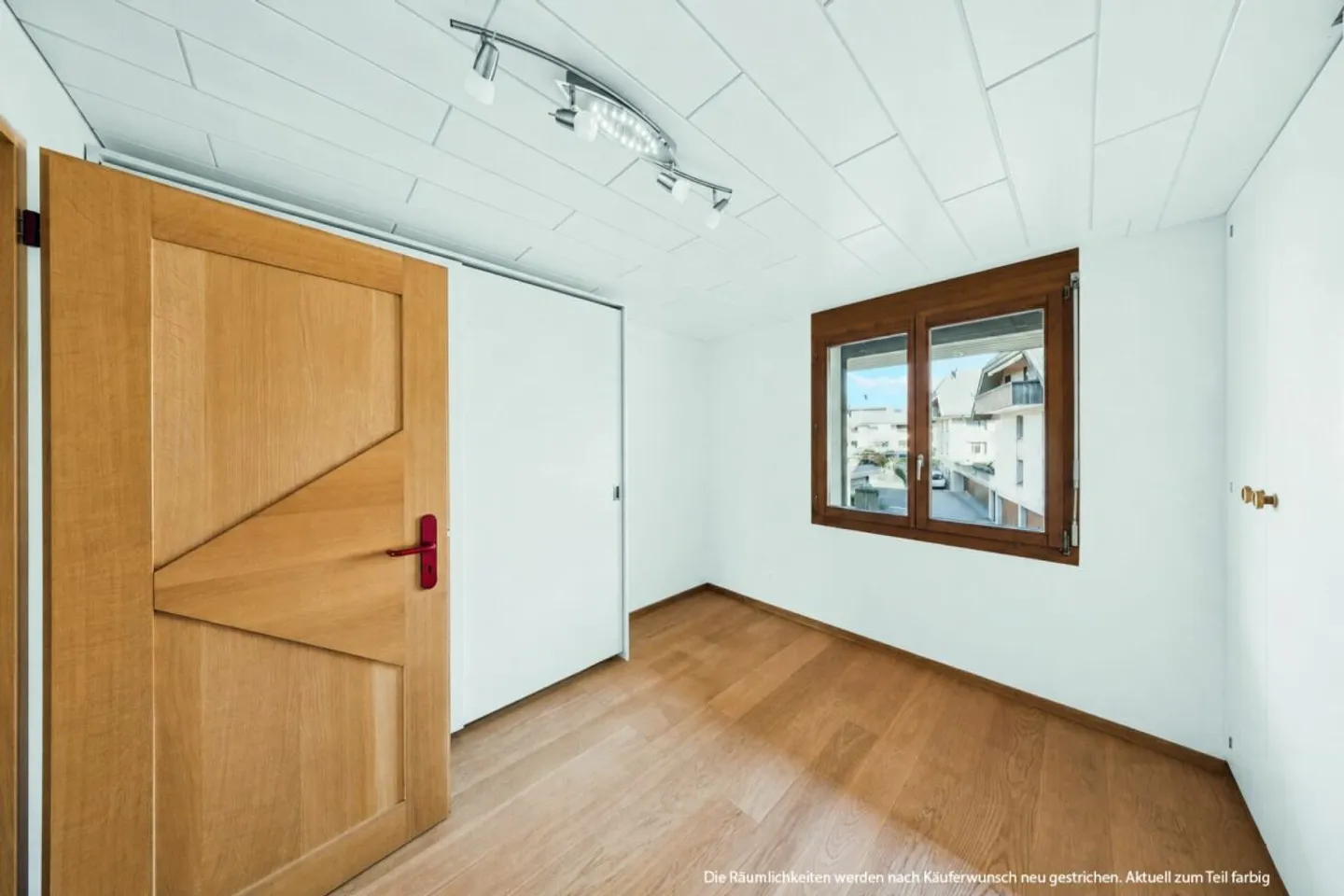 Luminoso appartamento di 4,5 stanze con 2 bagni &amp; balcone - ideale per giovani famiglie? - Foto 7 di 10