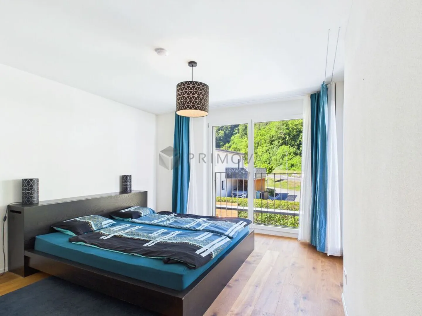 Bezauberndes 5.5 Zimmer - Doppeleinfamilienhaus &amp; Garten in Top-Quartier - Foto 6 von 13