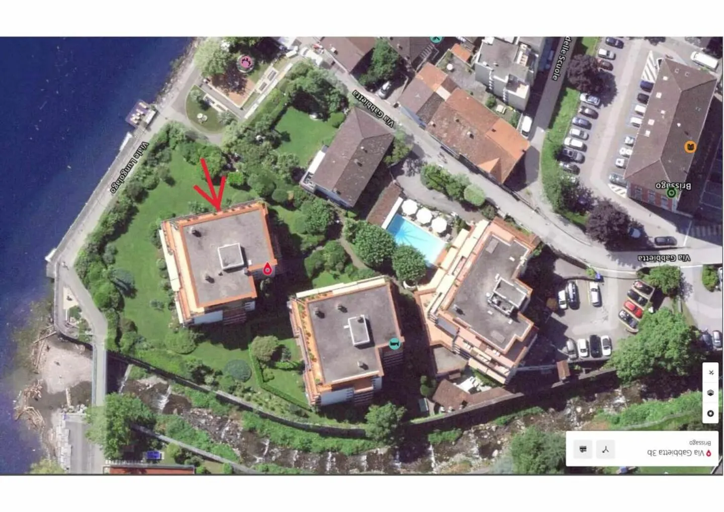 Elegant holiday apartment with large terrace, communal pool and direct lake access - Photo 11 of 13