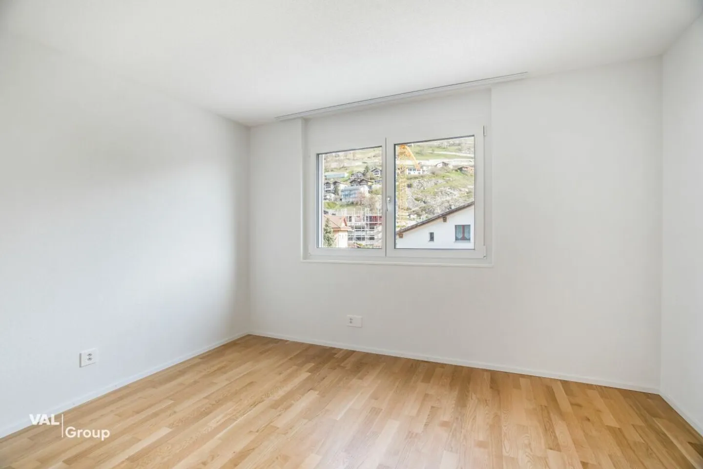 Stylish 3.5-room new apartment with panoramic view - modern architecture - Photo 6 of 13