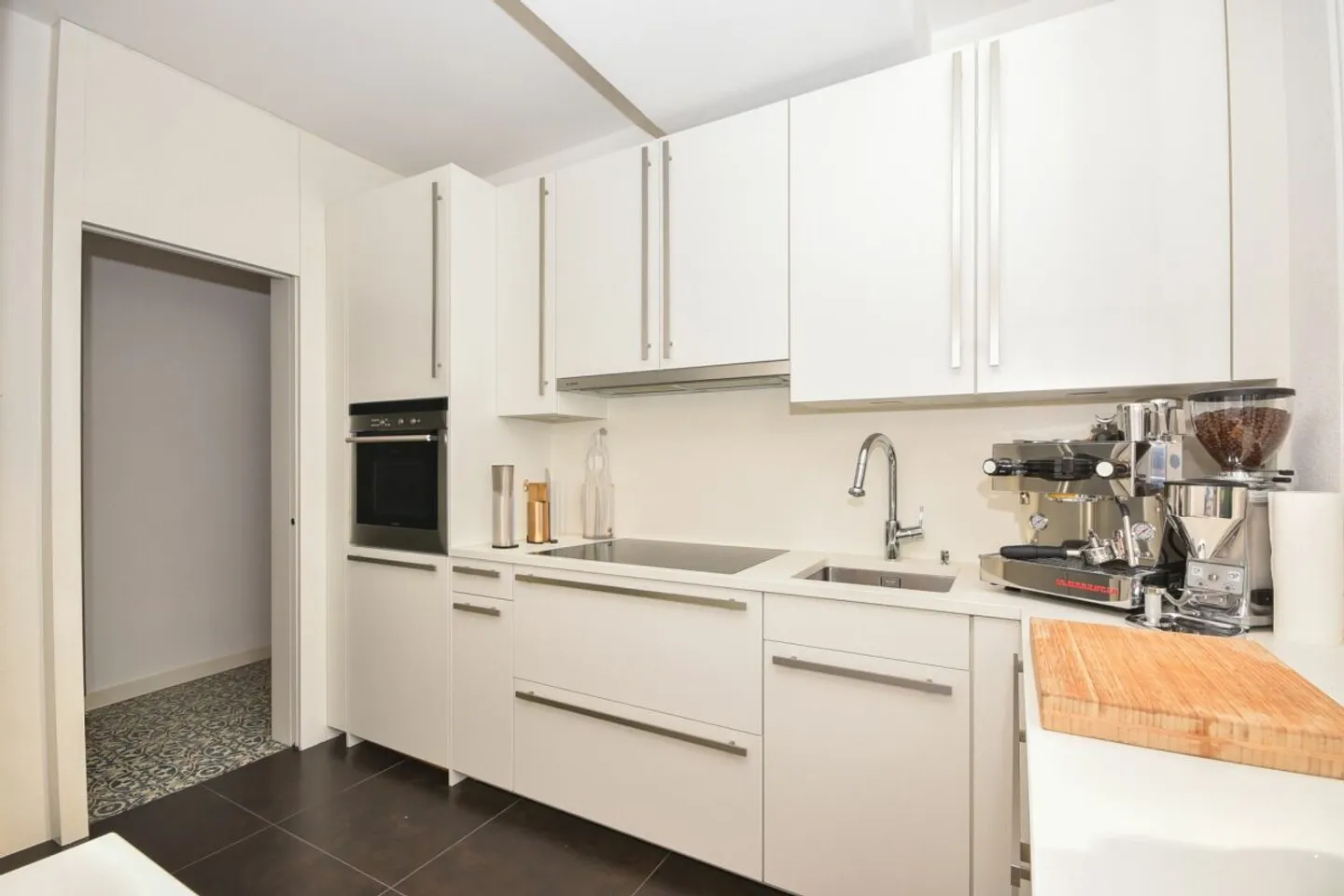 BRISSAGO - Appartamento sul lago con posto barca e motoscafo. - Foto 10 di 13