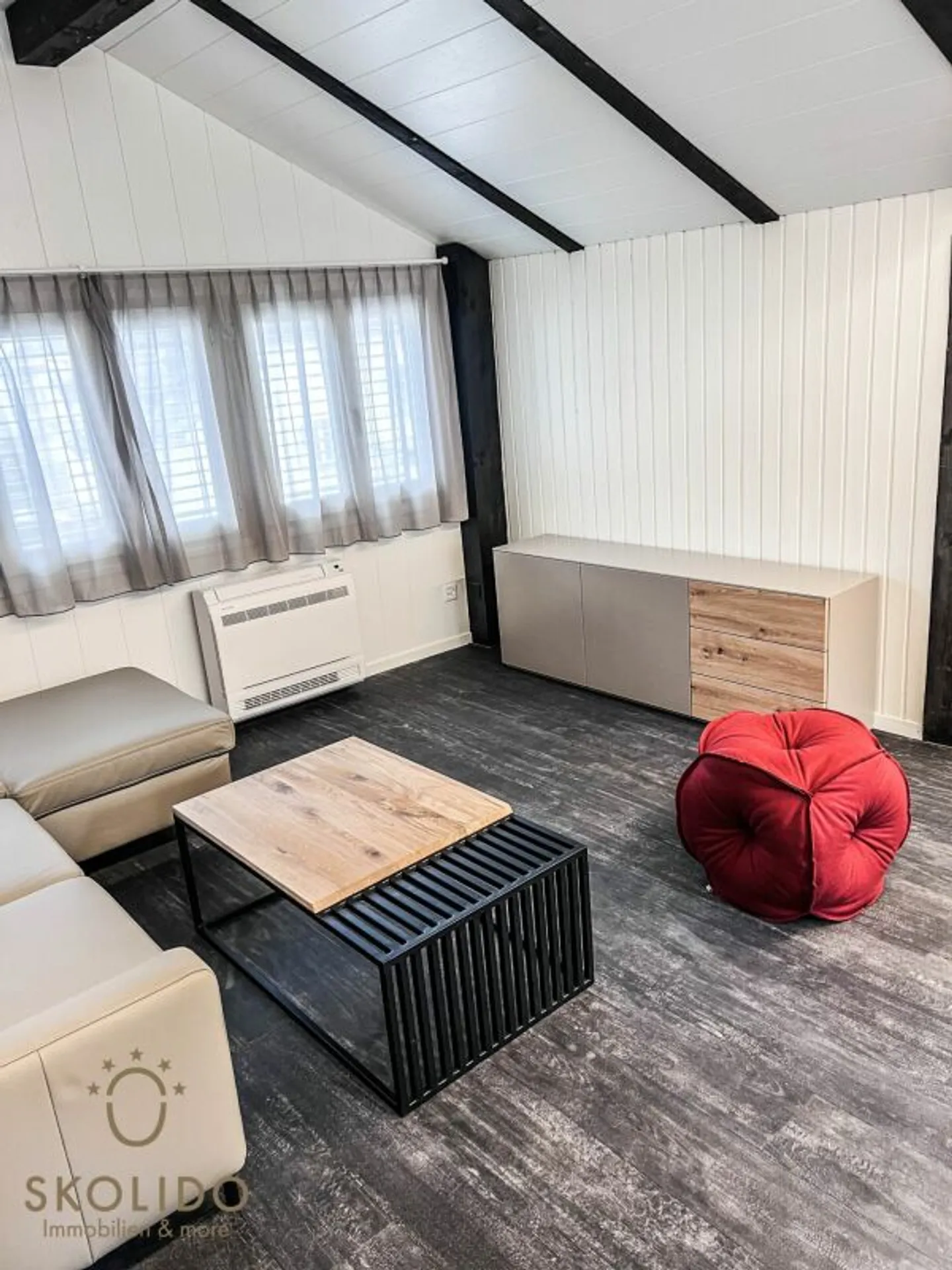 Beautiful, renovated & furnished 3 ½ room maisonette apartment in Visp - Photo 11 of 13