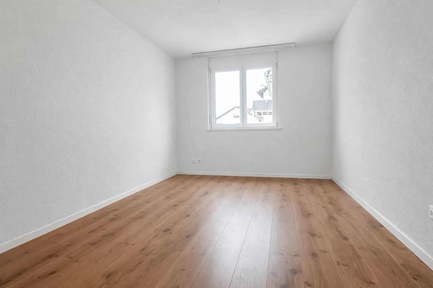 Beautiful, modern 3.5 room apartment ideal for commuters - Photo 7 of 9