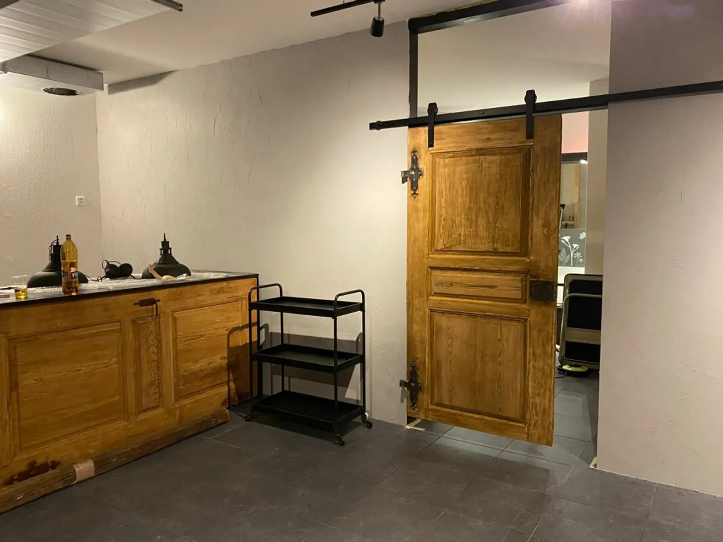 Grosszügiger und attraktiver Gewerberaum - Foto 3 von 7