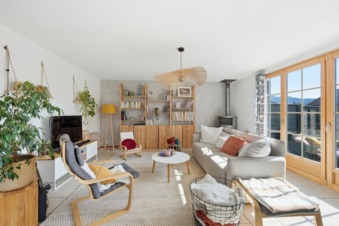 Charming Villa in Yvonand - Photo 3 of 13