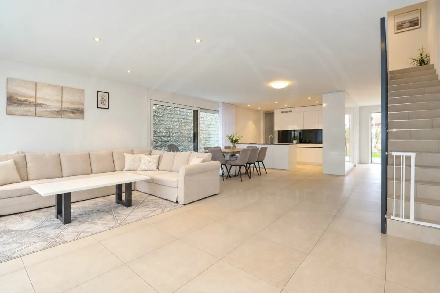 Spacious semi-detached family house with plenty of space for the whole family in Birrhard - Photo 1 of 13