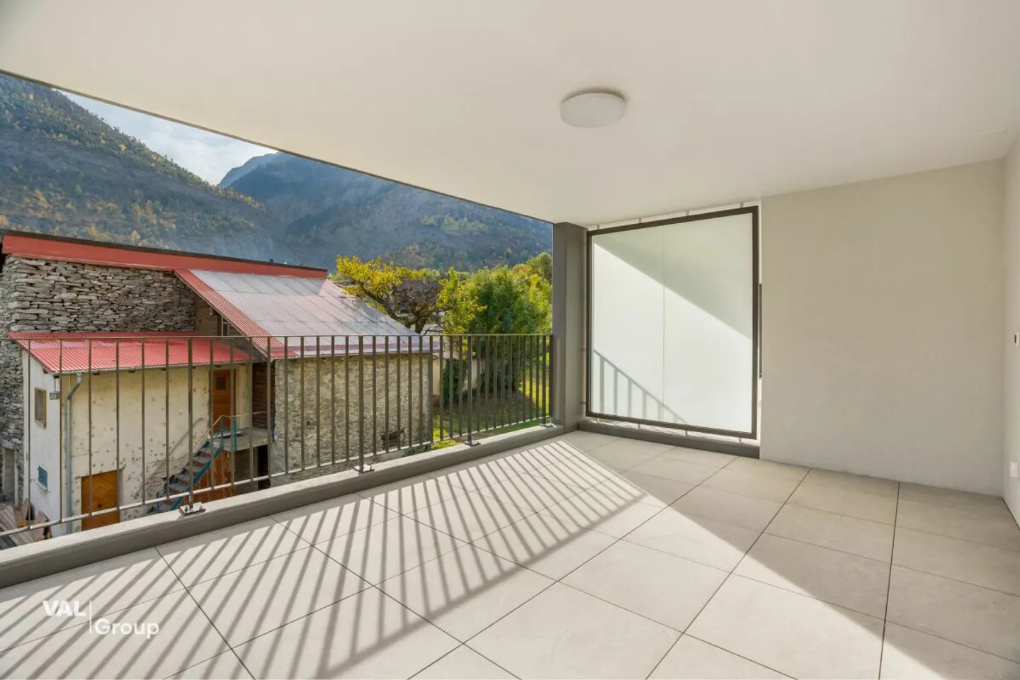 Modernes Apartment im Rhonetal - Foto 8 von 11