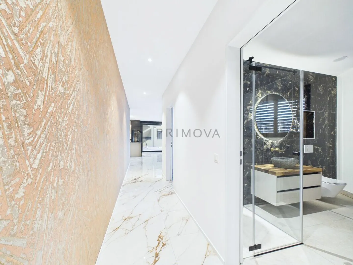 Moderne Terrassenwohnung in Umiken - Foto 9 von 12