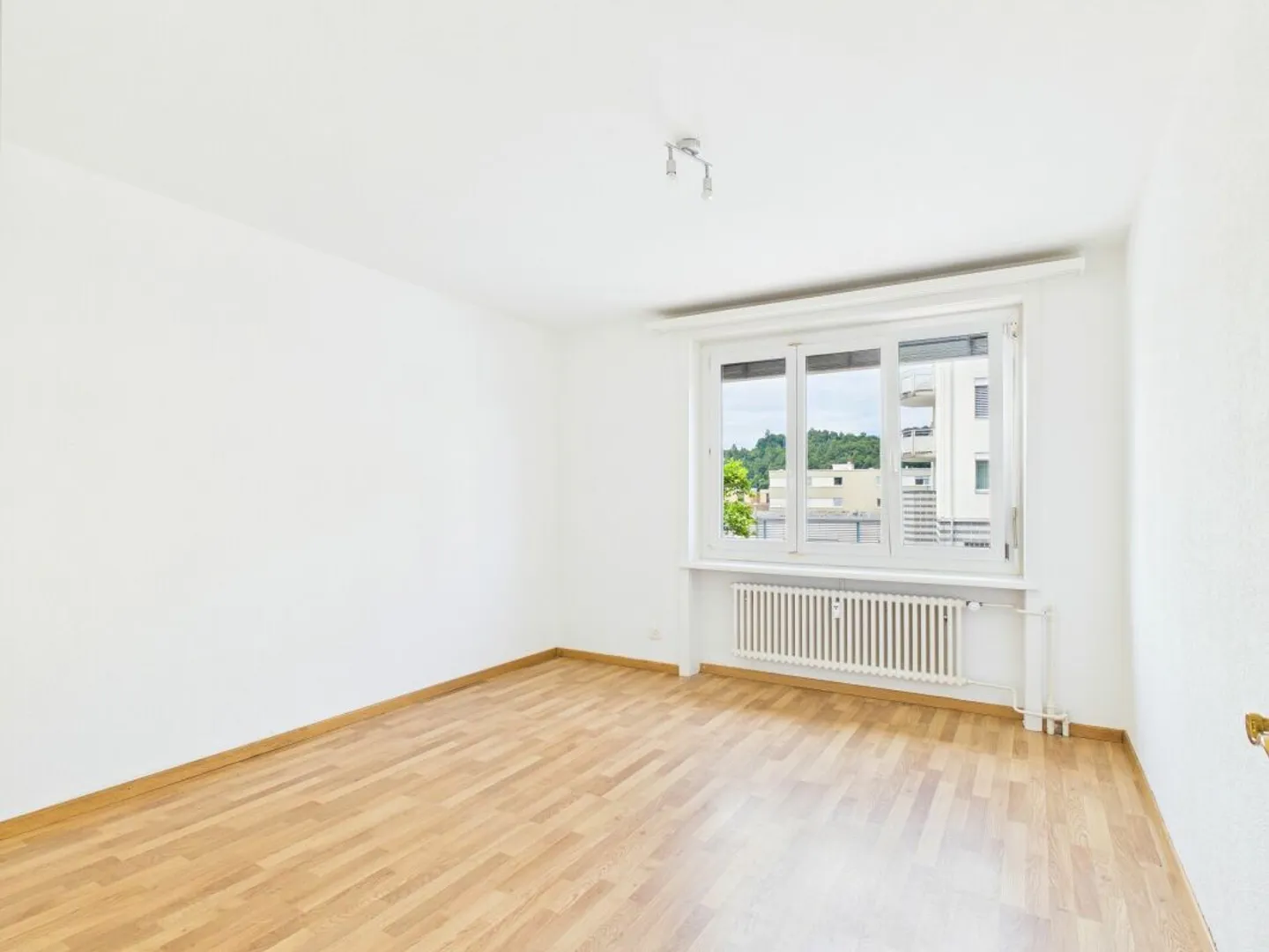 Charmante Wohnung in Schöftland - Foto 4 von 11