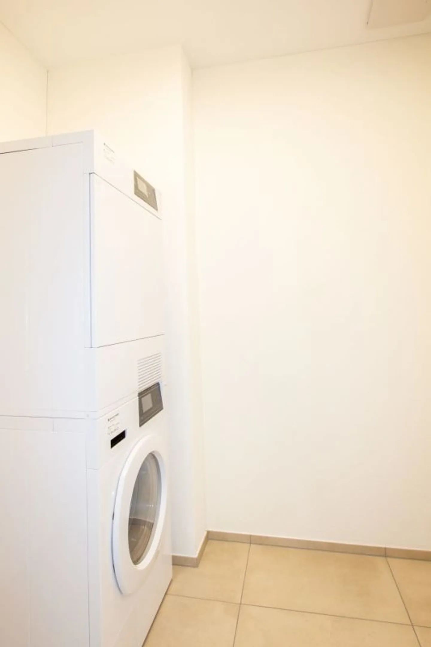 Newly built garden apartment in a quiet location - Photo 12 of 13