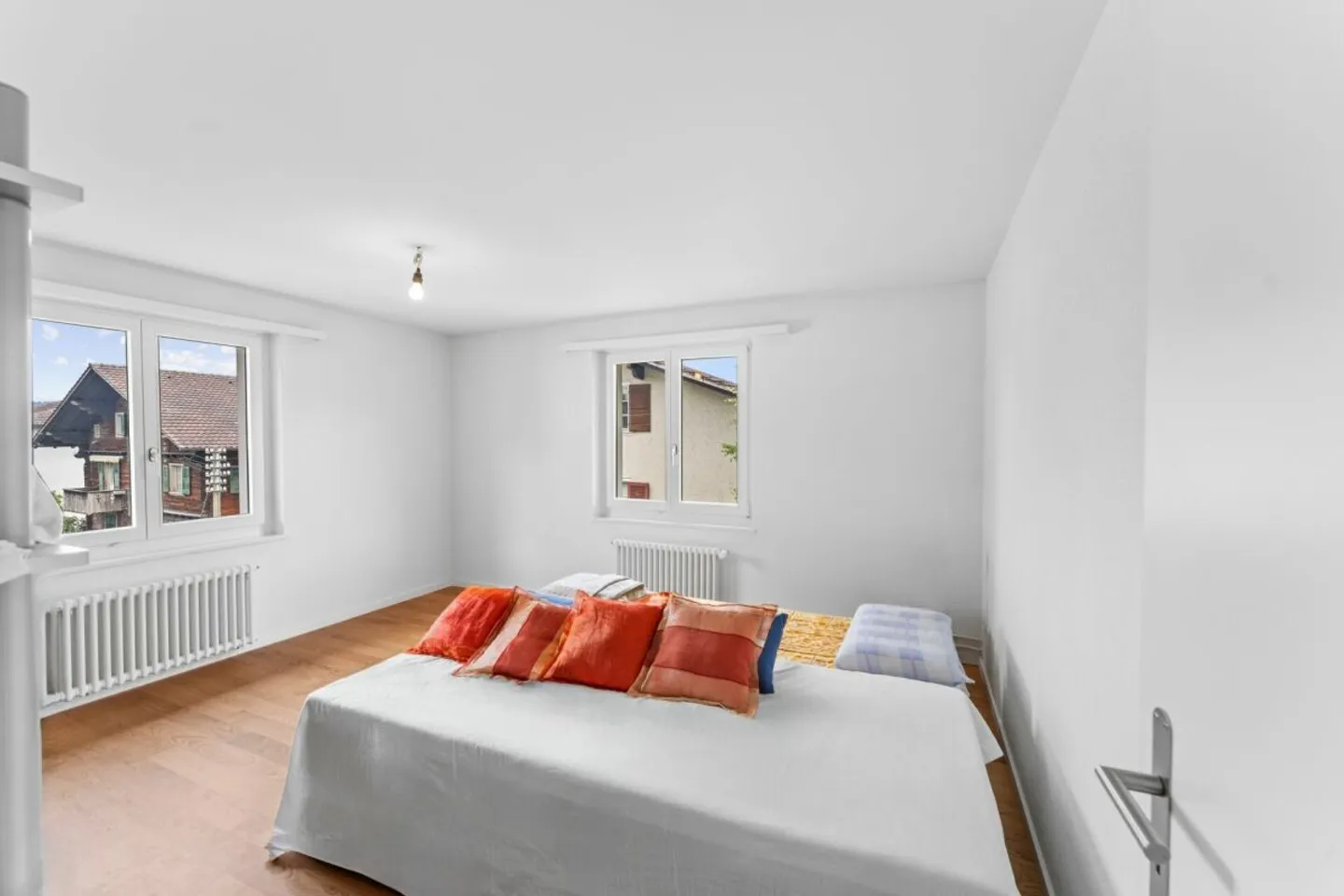 Charmante Wohnung in Hergiswil - Foto 4 von 9