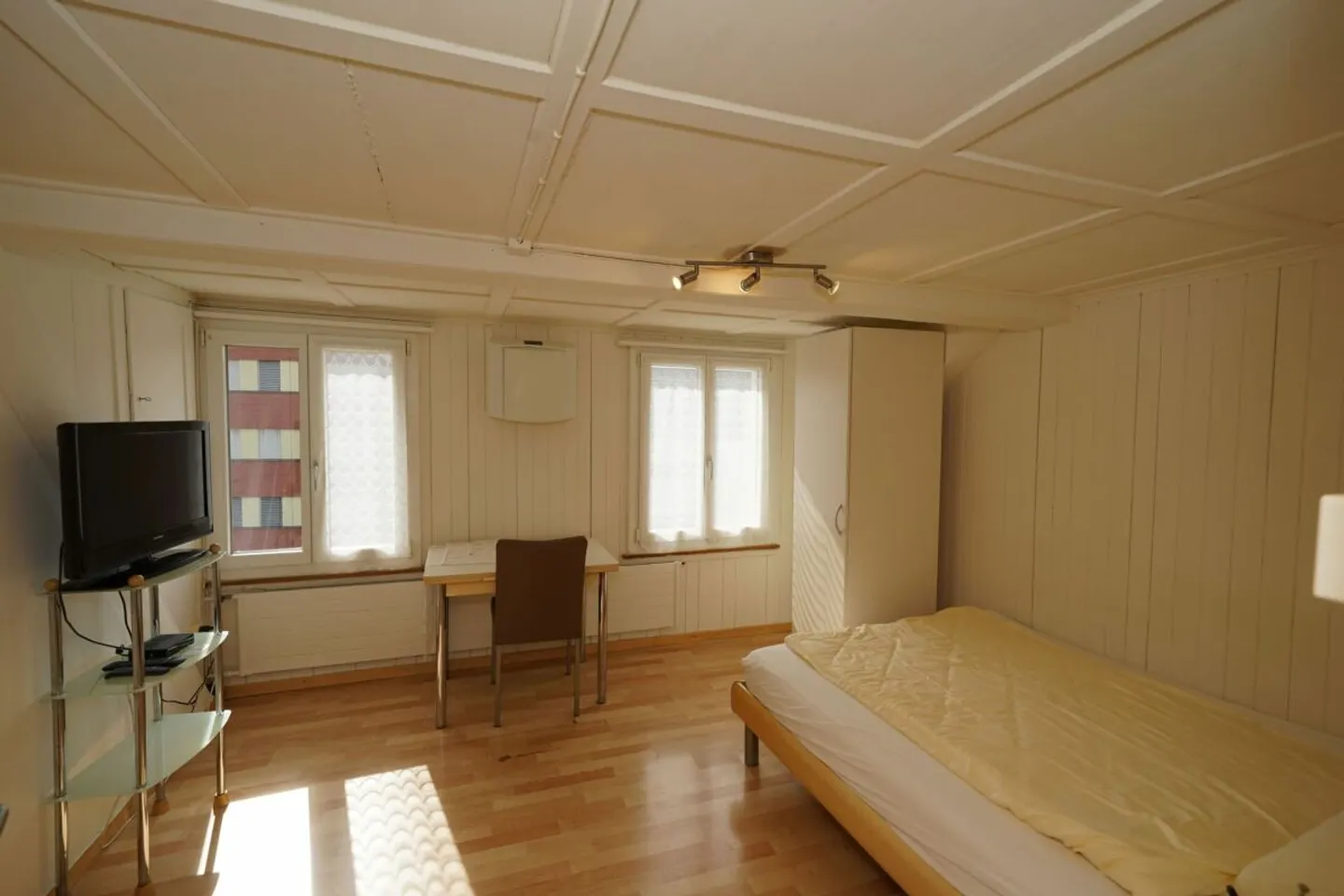 Charmantes Möbliertes Zimmer in Ruhiger Lage - Foto 2 von 6