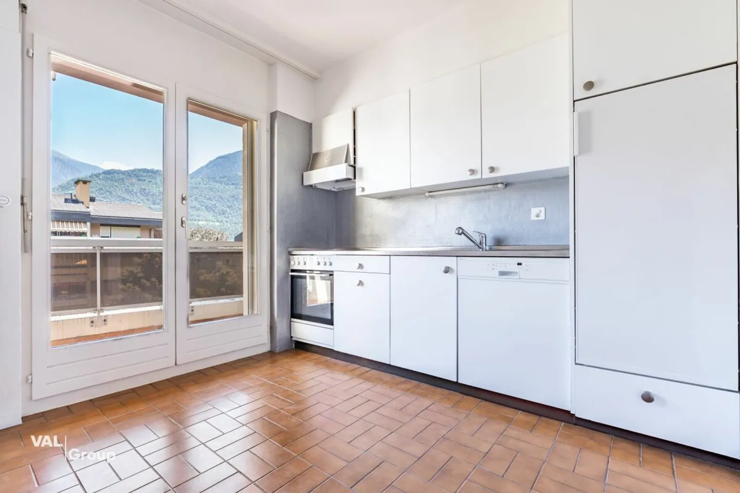 Schöne Wohnung zu modernisieren - Foto 4 von 13