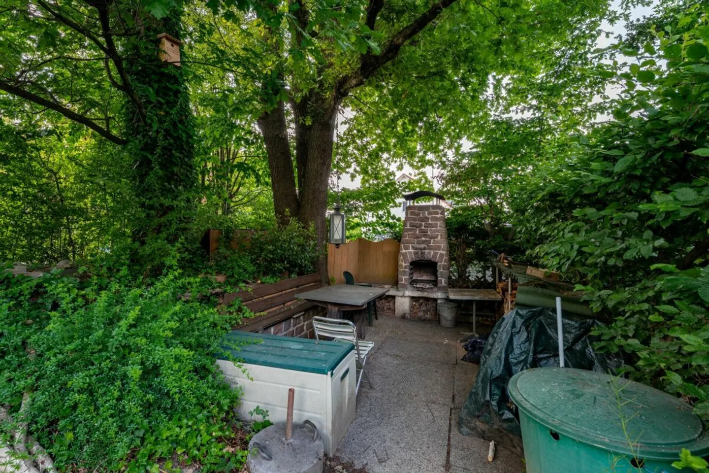 4.5 Chambres | Garage | Sauna | Salle Communautaire | Grand Jardin avec Espace Barbecue | Balcon Vitré - Photo 13 sur 13